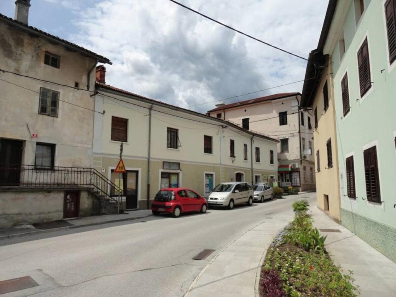 Tolmin Center Apartments Townhouse & Loft Extérieur photo